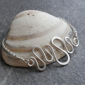 Sterling silver wave bracelet, Gift for beach lover, Coastline inspired jewellery, Wavy chain bracelet, Geometric jewelry image 2