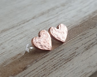 Copper heart stud earrings, 7th anniversary gift, Tiny simple studs, Solid copper jewellery, Romantic gift for wife, Copper present