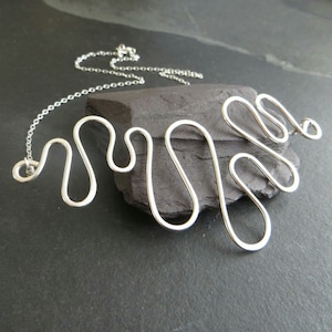 Zilveren golfketting, zilveren slabbetje, statementketting, cadeau voor strandliefhebber, eigentijdse sieraden voor vrouwen