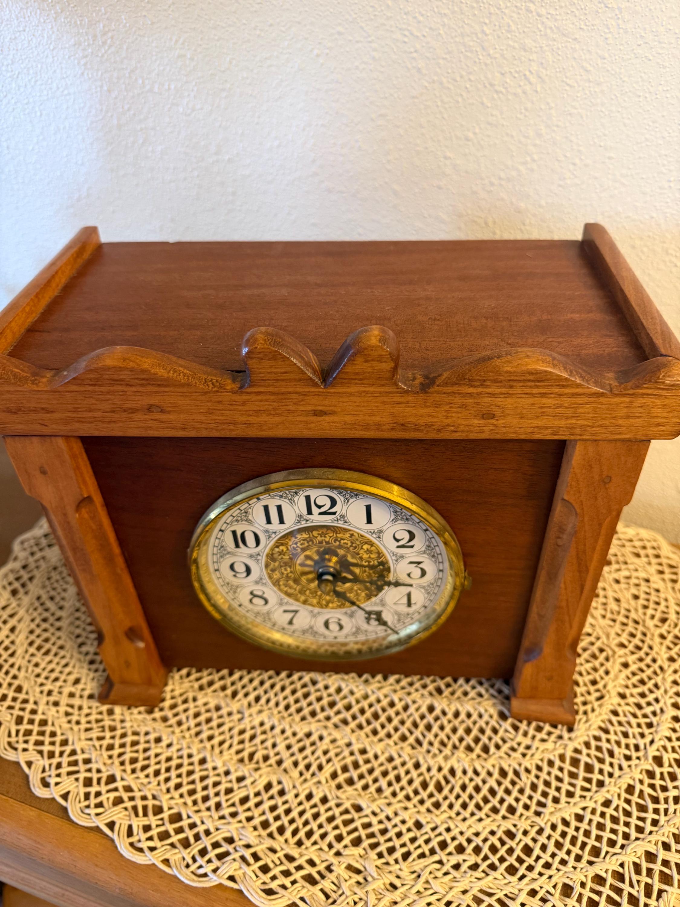 Vintage Solid Wood Analog Mantel Clock - Etsy