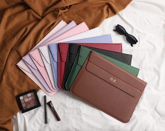 Smooth Hide Collection gouden naam personalisatie leren laptophoes, geschikt voor 13-inch laptops dunne beschermhoes met magnetische sluiting