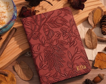 Personalized Embossed Floral Leather Kindle Case, Kindle Paperwhite 12th 7'' Case, All New Kindle 6'' 2024 11th, Book Lover Gift for Her