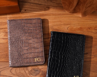 Personalized Crocodile Leather Texture Kindle Case, Monogram Kindle Cover for Paperwhite 12th 7", Signature 7", Colorsoft 7",Book Lover Gift