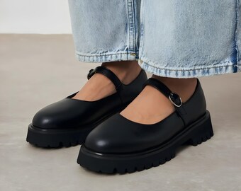 Mary Janes de cuero negro con punta redonda / Mocasines de tacón grueso / Oxfords con plataforma y tacón bajo