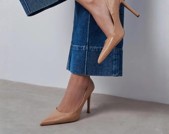 Beige Rustikale Leder Stilettos | Spitze Zehen High Heels | Damen Pumps | Trachtenschuhe