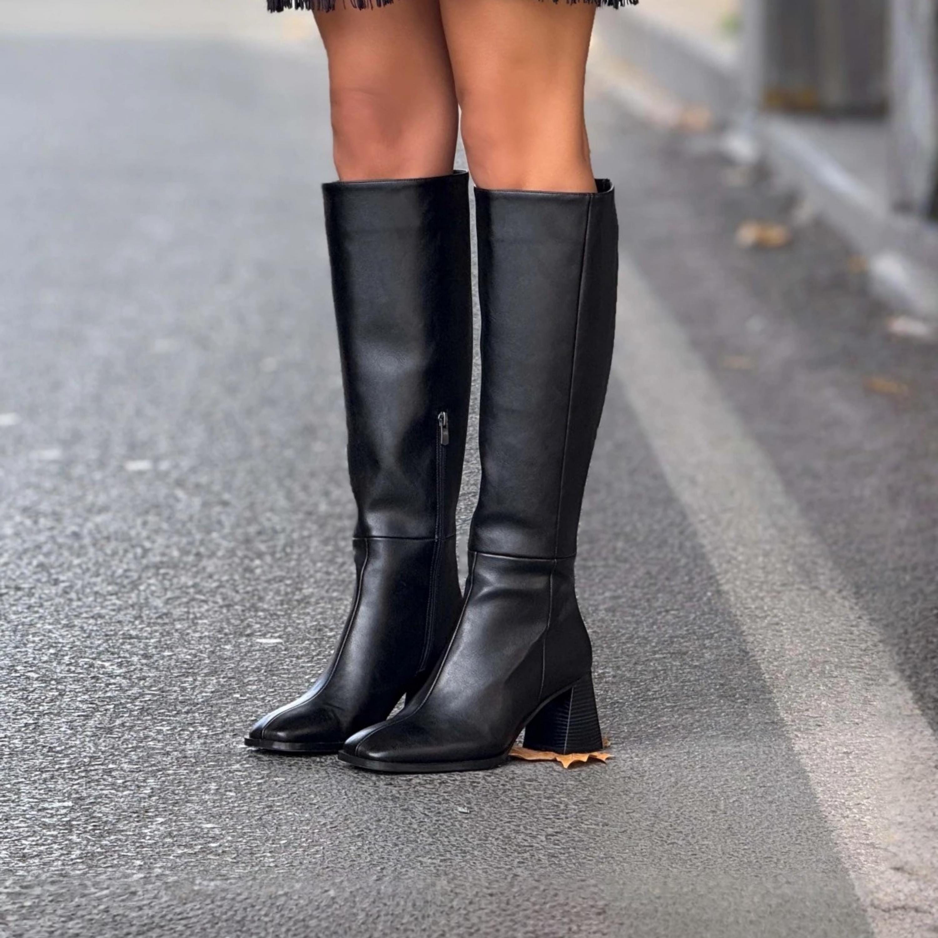 Bottes D'équitation Hautes En Cuir Noir Sur Mesure - Femme Taille 6B - Fabriquées USA