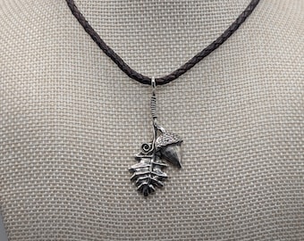 Oak Leaf & Acorn Sterling Silver Hollow Pendant