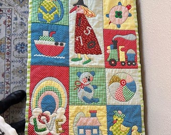 VTG Colorful Quilted Baby Blanket Throw Wall Hanging  Green Gingham  30" X 22"