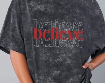 Camiseta con tipografía motivacional, regalo para creyentes, camiseta con mensaje positivo.