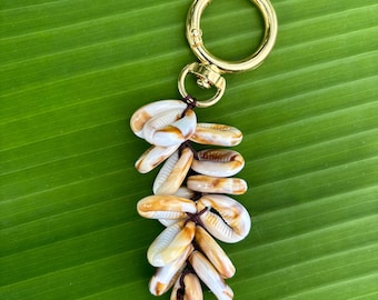 Hawaiian Seashell Keychain/Bag Charm- Mea Makamae Edition