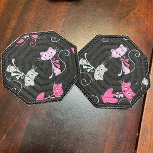 Set of 2 NEW Embroidered quilted CAT  fabric coasters