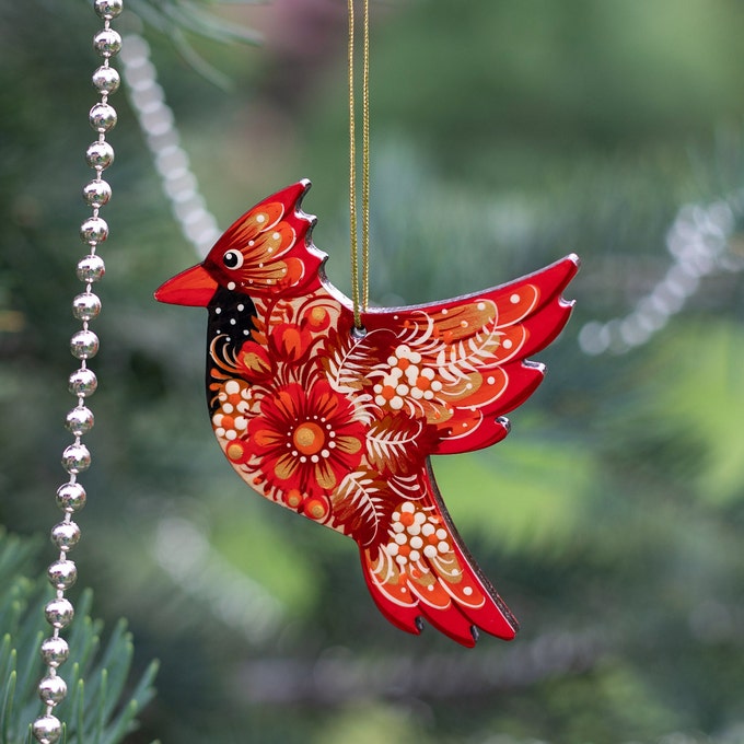 Folklore Wanddeko aus Holz, kleine Tasse mit Blumenmuster