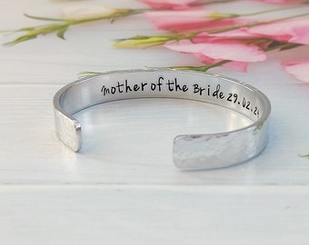 Personalised Mother of the Bride Bracelet Gift, Gift for Mother of the Groom, Hand-Stamped Wedding Keepsake Gift, Gift for Mum Mother-in-law