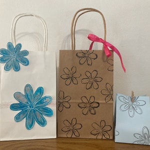 Kraft Hand painted Gift Bag with Handles and Ribbon, SET of 3 Bags, Hand Decorated Paper Gift Bag, Birthday Gift Bag, Floral Gift Bag