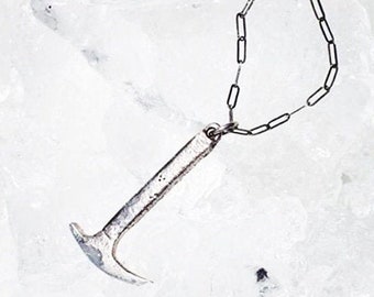 Break the Ice Necklace