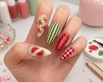 Watermelon Strawberry Press On Nails Fruit Plaid Cute Summer Gel Nails Acrylic Reusable Glue On Set