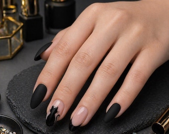 Matte Black Cat Press On Nails Almond Shape Glossy Nude Accent Minimal Chic Cute Animal Design Halloween Nails Reusable Set
