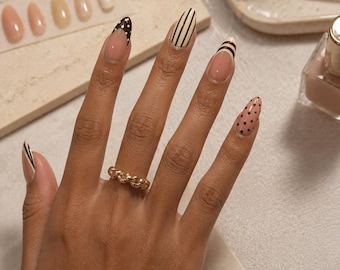 Neutral Mix Press On Nails Almond Shape Glue On Nails Stripe Dot Minimalist Summer Gel Nails Reusable Fake Nails Set