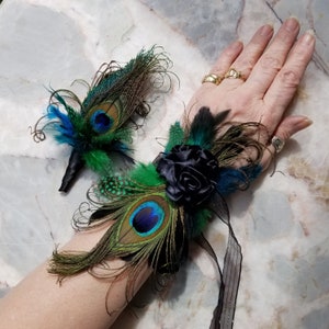 Peacock Wrist Corsage Boutonniere set | Black Green touch of blue | Fun Prom Hoco Wedding Quince Formal Fashion accessories | Birthday Gift