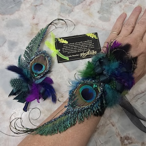 Beaded Peacock Feather Corsage & Boutonniere Set: Prom Wedding Jewelry