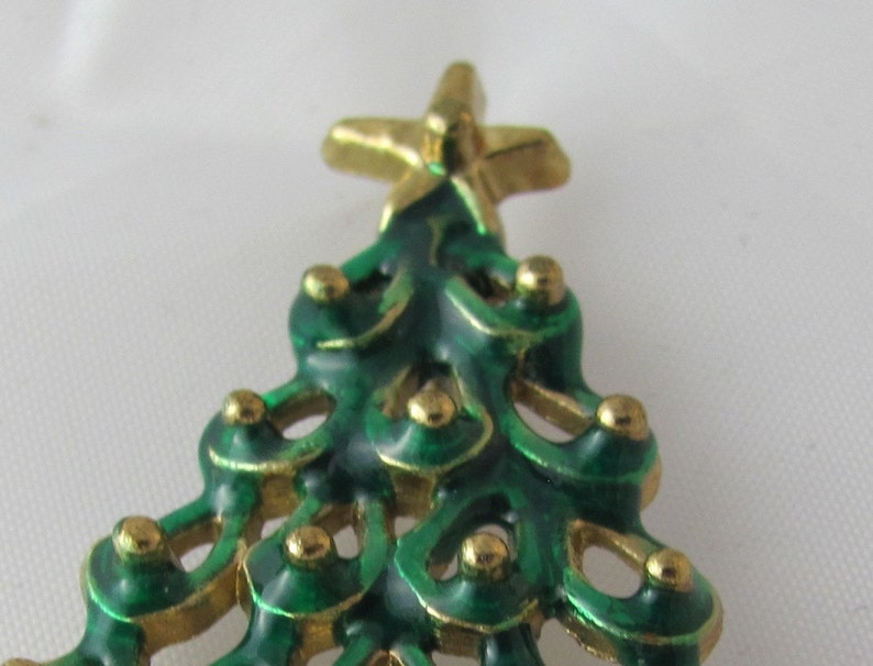 Holiday Christmas Tree with Enamel on a Vintage Brooch pin image 4