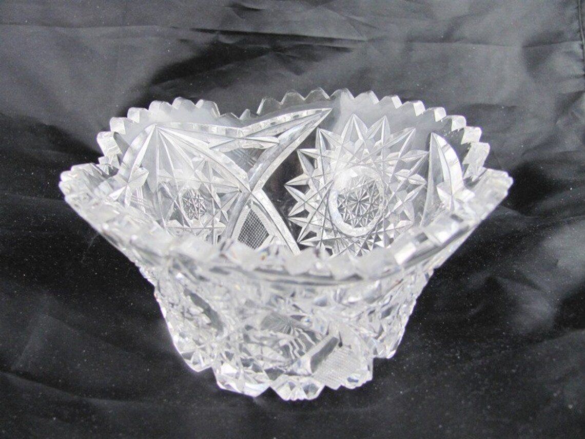 SALE Cut Glass Vintage Crystal Bowl Starburst Pattern Holiday Etsy