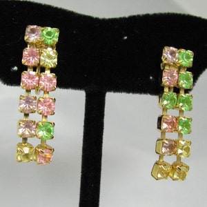 Vintage Multicolored Crystals clip earrings signed TRIFARI