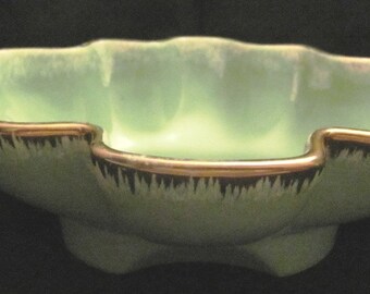 USA Mint Green Decorative Pottery number 602 Gold and White drip rim NICE leaf shape