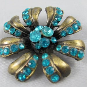 Vintage Blue Rhinestone Flower  shaped Brooch, Bright and Vibrant Color