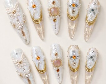 White Gold Luxury Press On Nails, Celestial Pearl Nail Set, Elegant Rhinestone Nails, Bridal Glam Press On Nails