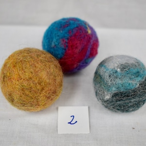 Needle felted balls for cats image 1