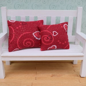 Miniature Pillows for Valentine&#39;s Day