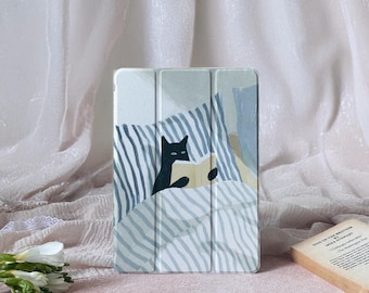 Reading Cat iPad Case For 11/10/9/8 Gen, Air 7/6/5 A16 13" 11" 10.9" Pro 12.9 Inch M4 M3 Mini 6/7, iPad Case with Pencil Holder Cover