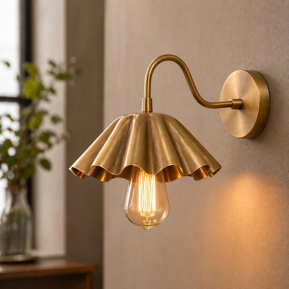 Vintage Brass Wall Sconce, Antique Brass Wall Light Fixture, Handmade Wall Lamp, Industrial Farmhouse Lighting, Rustic Home Decor Lamp