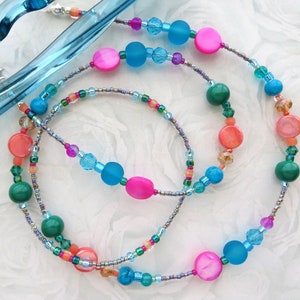 CHEERFUL PEARL- Beaded Eyeglass or Mask Lanyard,  Colorful Eyeglass Chain, Vibrant Mask Lanyard, Mother of Pearl Eyeglass Chain