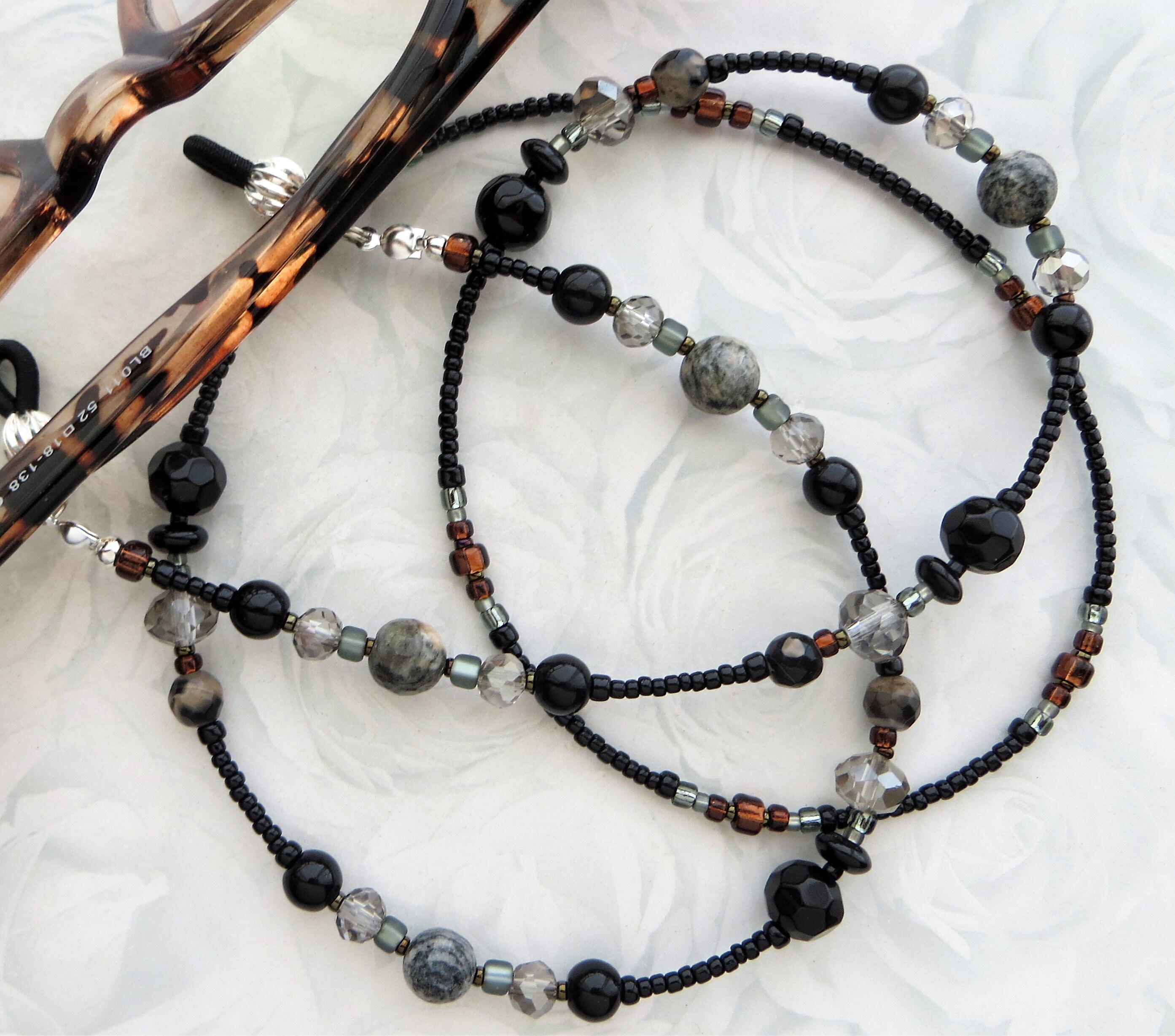 JASPER SWIRL- Perlen Brille oder Maske Lanyard, Perlen Brillenkette, Maske Lanyard, Silber, Schwarz, und Tan Brillenkette