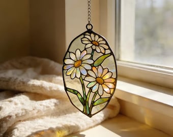 Stained Glass Daisy Suncatcher – White Flower Window Hanging, Floral Cottagecore Decor