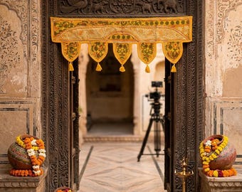 Banjara Toran vintage, miroir brodé suspendu à une porte, décoration murale bohème