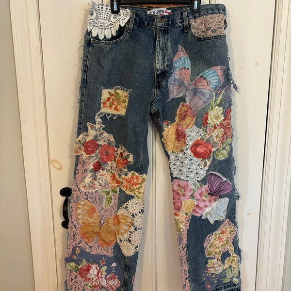 UpCycled, Levis Denizen Brand Art Jeans, Altered Boyfriend, Distressed, Floral, Butterflies, Lace, Applique, Appliques Size, 37 x 32