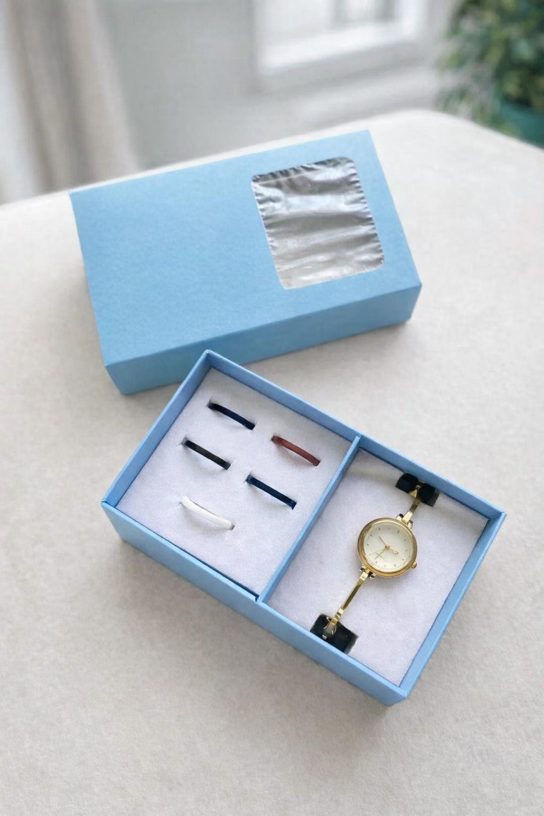 Minimal Gold Watch, Interchangeable Watch Set With 5 Bezels, Everyday ...