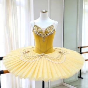 ballet tutu dress women Professional for different types of tutus Dress Up Games for size:2 - 3 Yrs 83% Nylon layered tulle