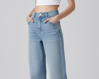 Women’s High Waisted Wide Leg Jeans Light Wash Denim – Relaxed Fit Casual Straight Leg Blue Jeans
