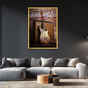 Lienzo con guitarra eléctrica Fender vintage y amplificador, arte mural de música retro, lámina de guitarra desgastada, decoración rock and roll, instrumento clásico imagen 4