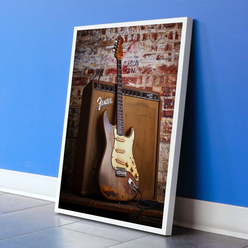 Lienzo con guitarra eléctrica Fender vintage y amplificador, arte mural de música retro, lámina de guitarra desgastada, decoración rock and roll, instrumento clásico imagen 3
