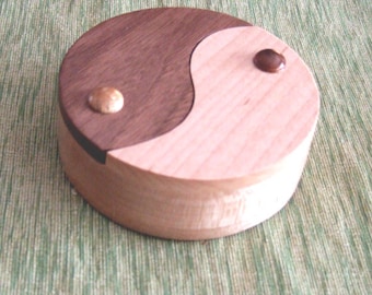 New Age Source The Wood Incense Storage Box Yin-Yang Each