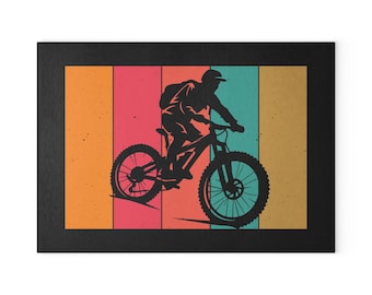 Fahrt, um den Kopf frei zu bekommen - Retro Mountainbike Glasschneidebrett