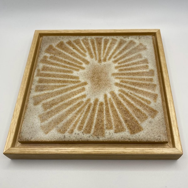 Sole di Crema - Vintage Tile Art (1970s) – Tasmanian Oak Floating Frame – Upcycled, Handmade Sustainable 18x18cm