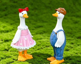 Goose Resin Garden Statue, Cottagecore Outdoor Ornament, Funny Farmhouse Yard Figurine, Vintage Lawn Decor, Whimscial Goose Sculpture, Gifts