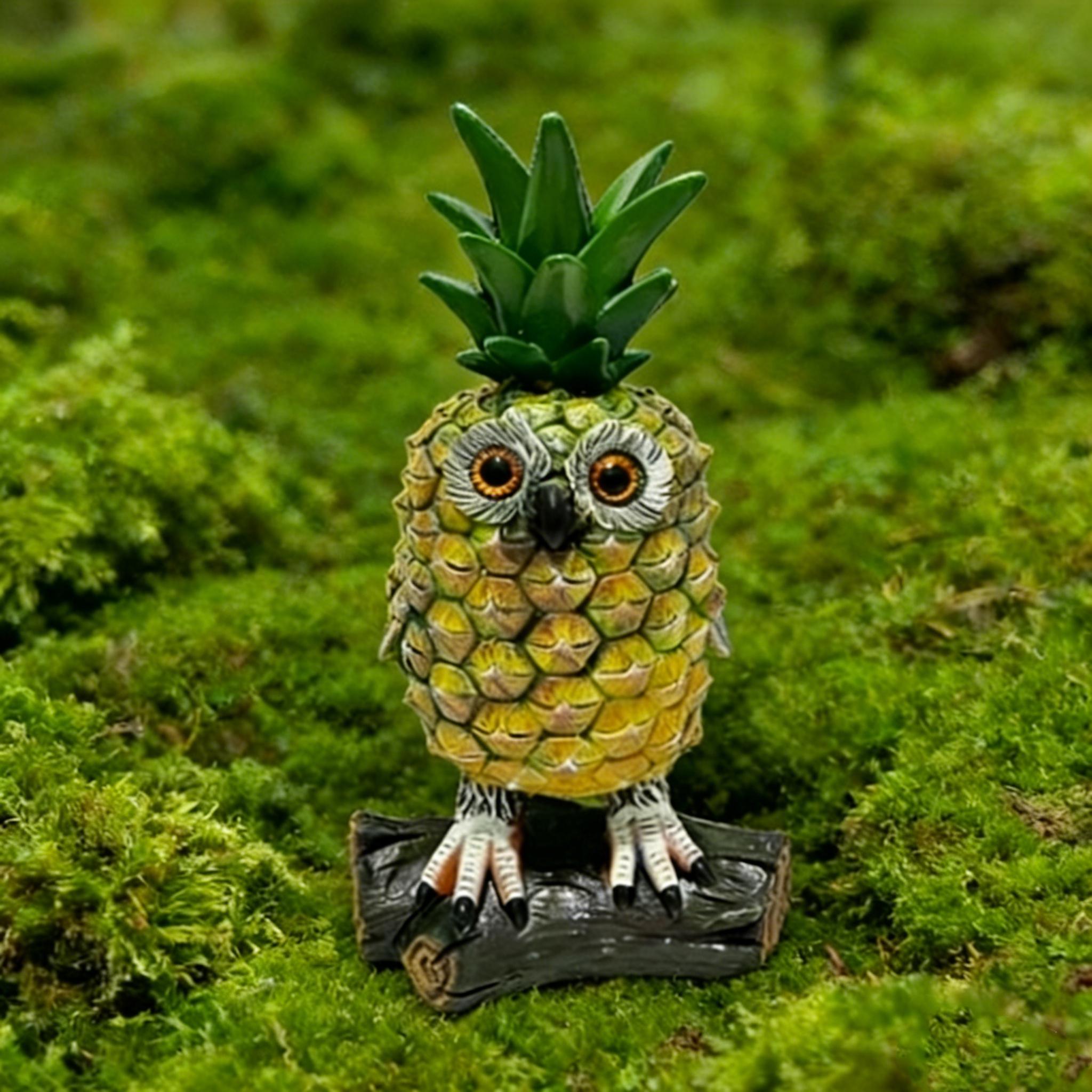 Pineapple statue - Etsy 日本