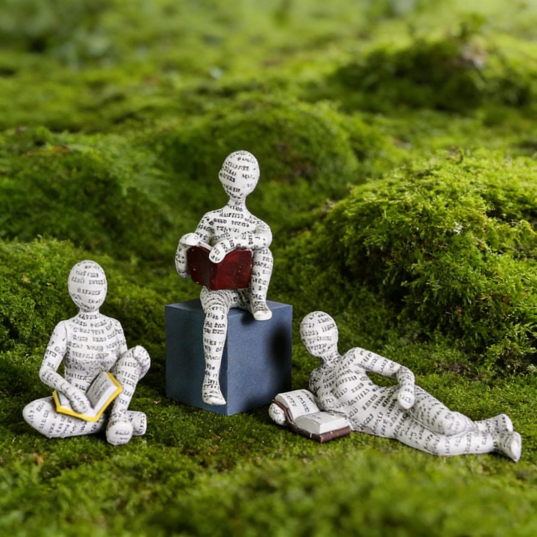Resin Reading Women Sculptures, Minimalist Nordic Shelf & Desk Decor ...
